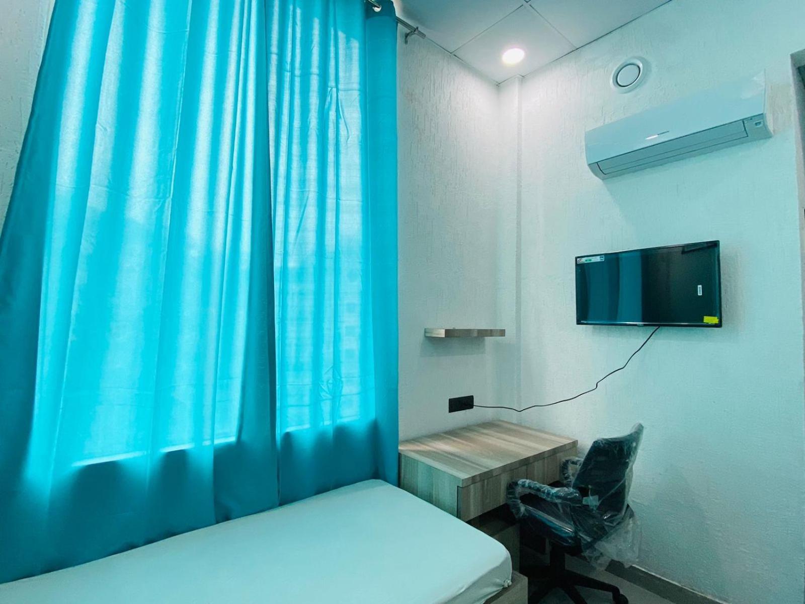 Abuzz Oxfordcaps Imperial Heights Mussoorie Dehradun Hostel Exterior photo